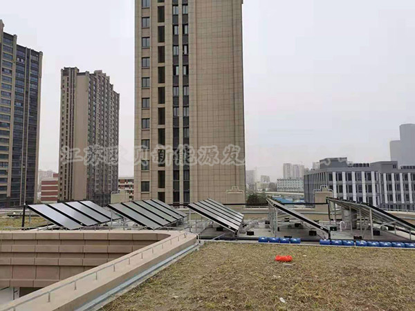 【太陽能熱水工程】上海鐵路局新龍華D地塊幼兒園承壓熱水系統(tǒng)